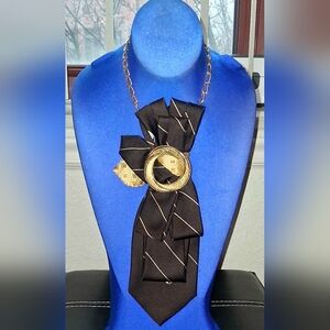 👔 IT'S A SALE!! DEBONAIR TIE NECKLACE 👔